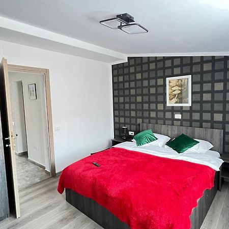 Villa Casa Ama Buşteni Exterior foto