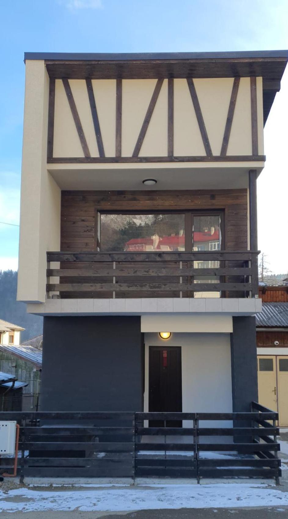 Villa Casa Ama Buşteni Exterior foto